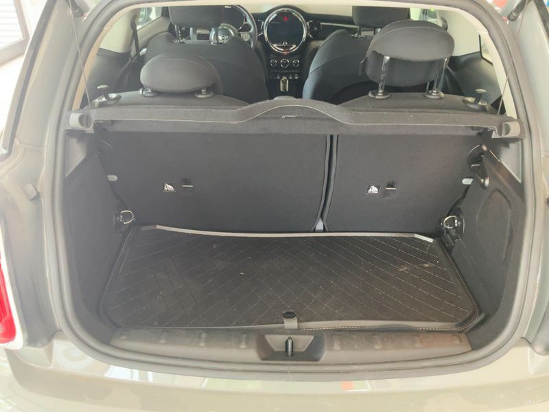 MINI Cooper SE Essential Trim — zdjęcie 10