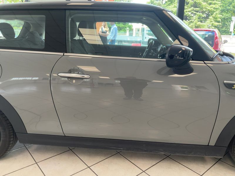 MINI Cooper SE Essential Trim — zdjęcie 7