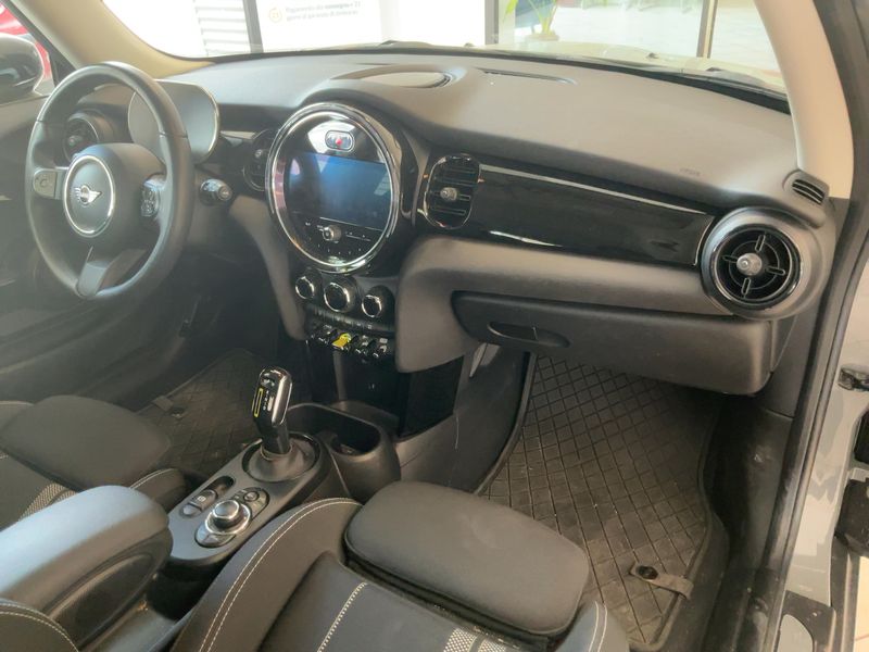 MINI Cooper SE Essential Trim — zdjęcie 12