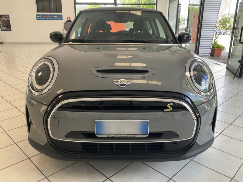 MINI Cooper SE Essential Trim — zdjęcie 9