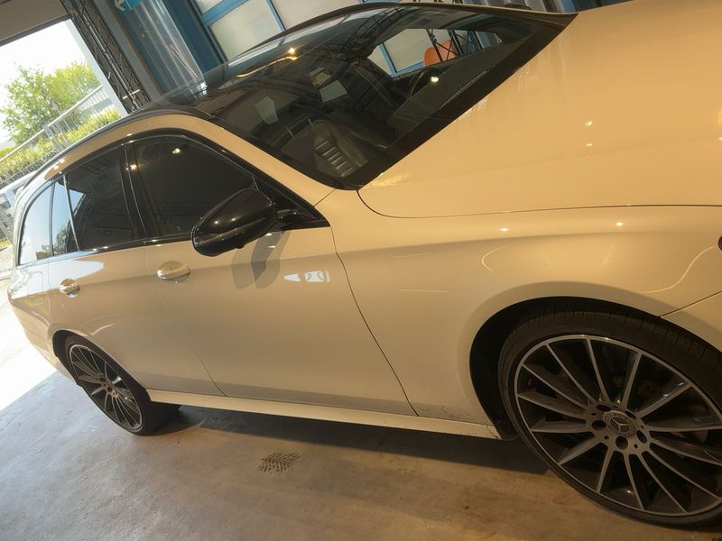 Mercedes-Benz E-Klasse E 400 d T 4Matic AMG Line 2019 – снимка 12
