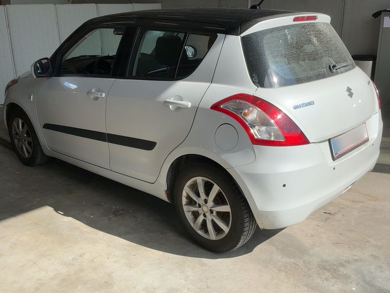 Suzuki Swift 1.2 GL Special — zdjęcie 3