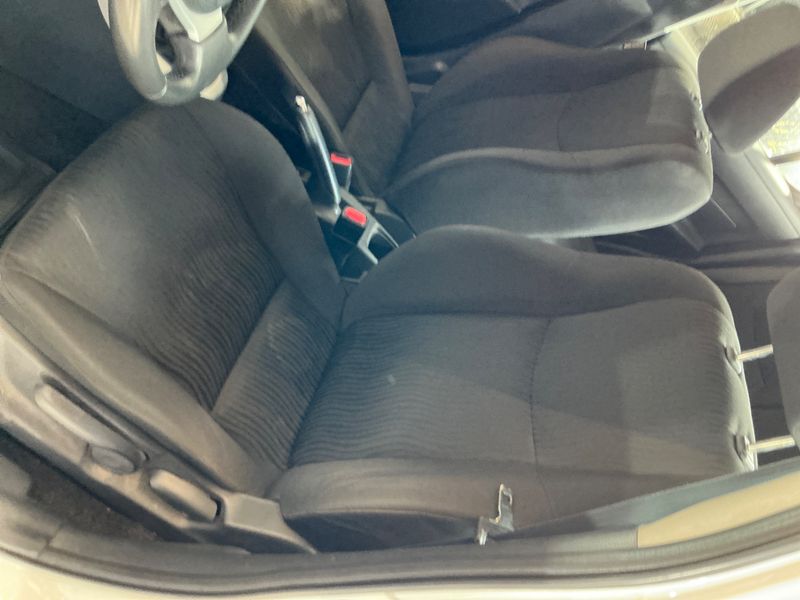 Suzuki Swift 1.2 GL Special 2012 – снимка 31