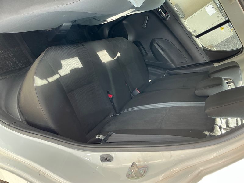 Suzuki Swift 1.2 GL Special 2012 – снимка 41