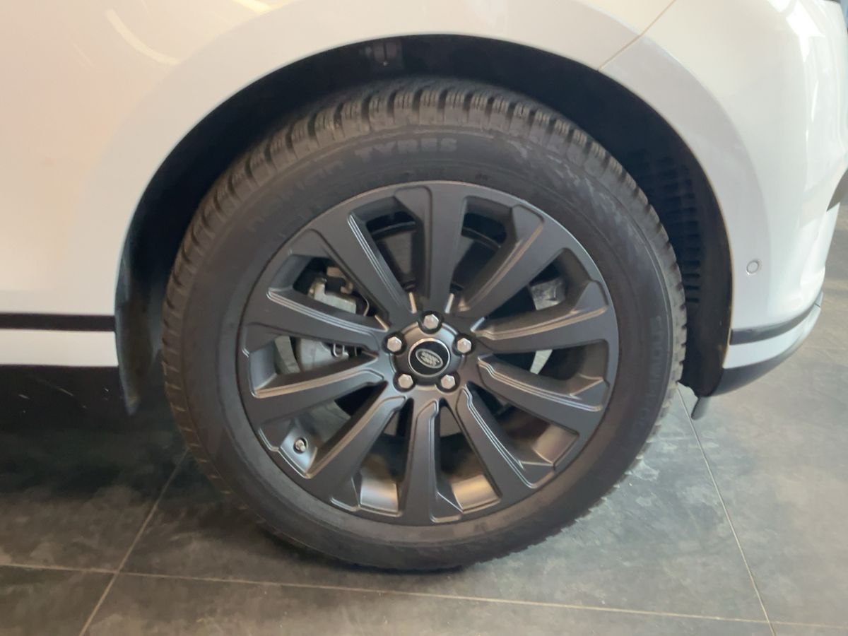 Land Rover 2020 — photo 12