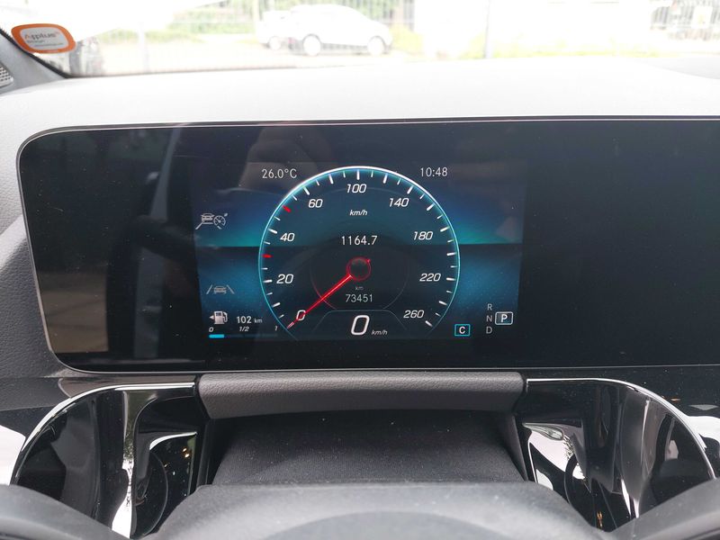 Mercedes-Benz B-Klasse B 200 d Progressive — zdjęcie 12