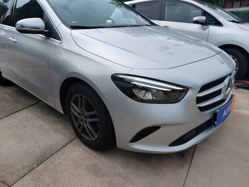 Mercedes-Benz B-Klasse B 200 d Progressive — zdjęcie 6