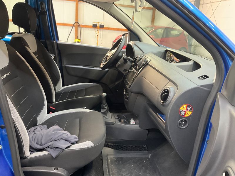 Dacia Dokker 1.6 SCe Stepway — zdjęcie 11