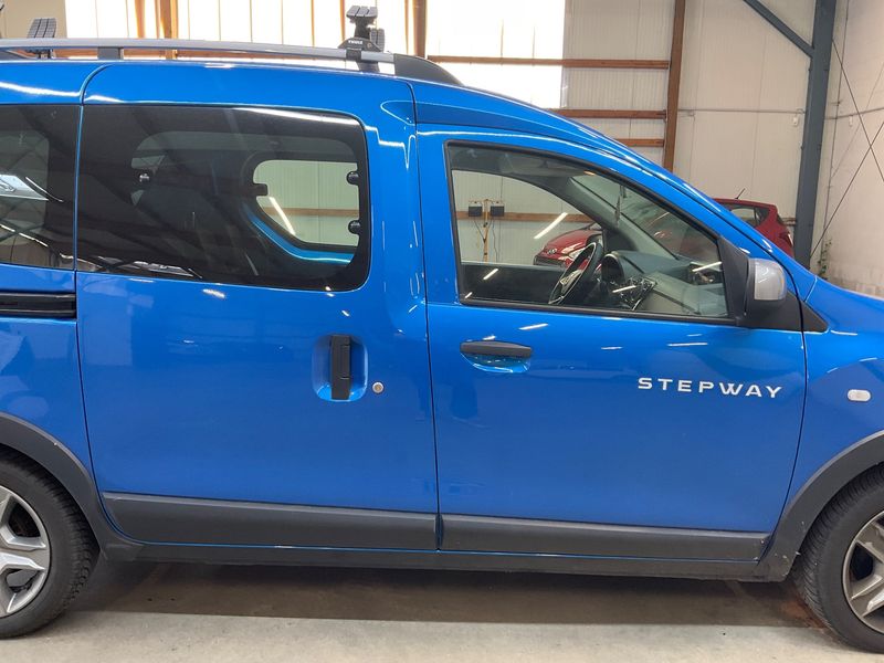 Dacia Dokker 1.6 SCe Stepway — zdjęcie 7