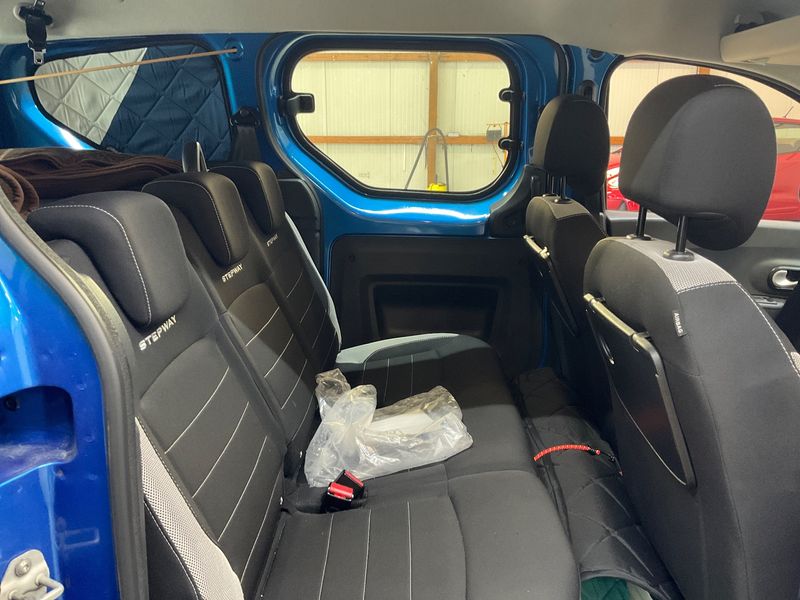 Dacia Dokker 1.6 SCe Stepway — zdjęcie 14