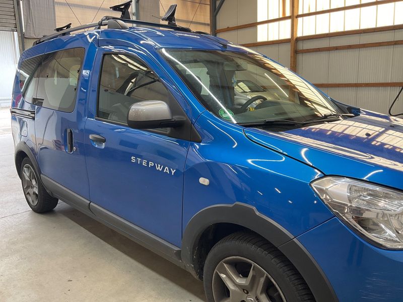 Dacia Dokker 1.6 SCe Stepway — zdjęcie 8