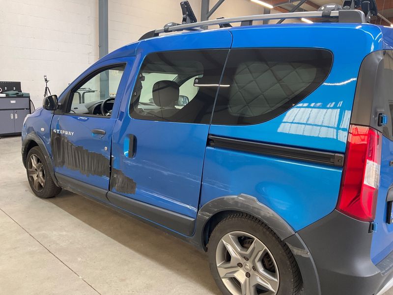 Dacia Dokker 1.6 SCe Stepway — zdjęcie 3