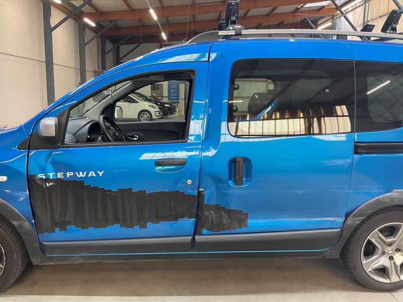 Dacia Dokker 1.6 SCe Stepway — zdjęcie 4