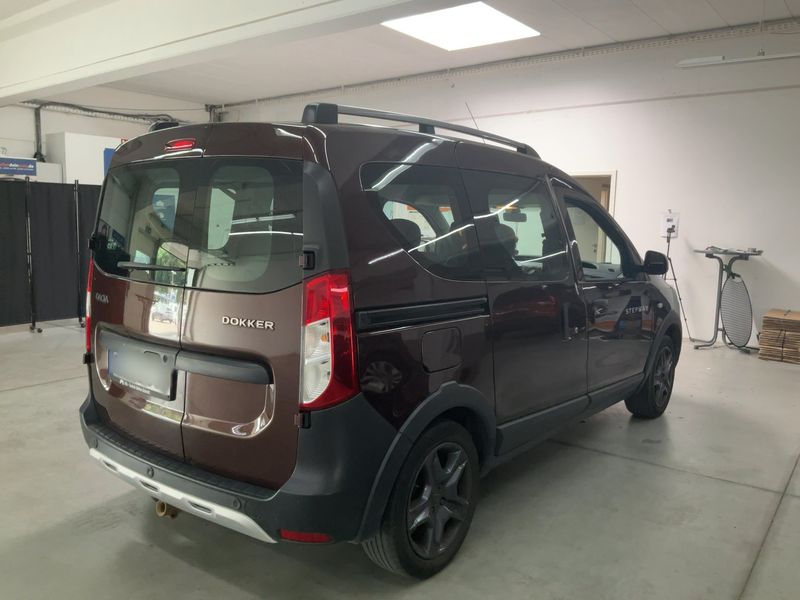 Dacia Dokker 1.2 TCe Stepway Celebration — zdjęcie 6