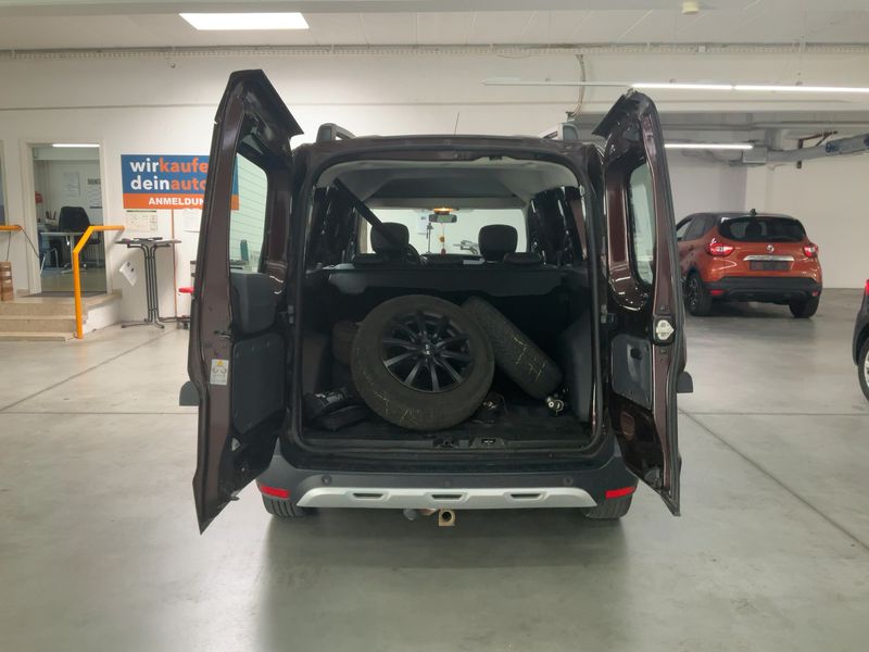 Dacia Dokker 1.2 TCe Stepway Celebration — zdjęcie 10