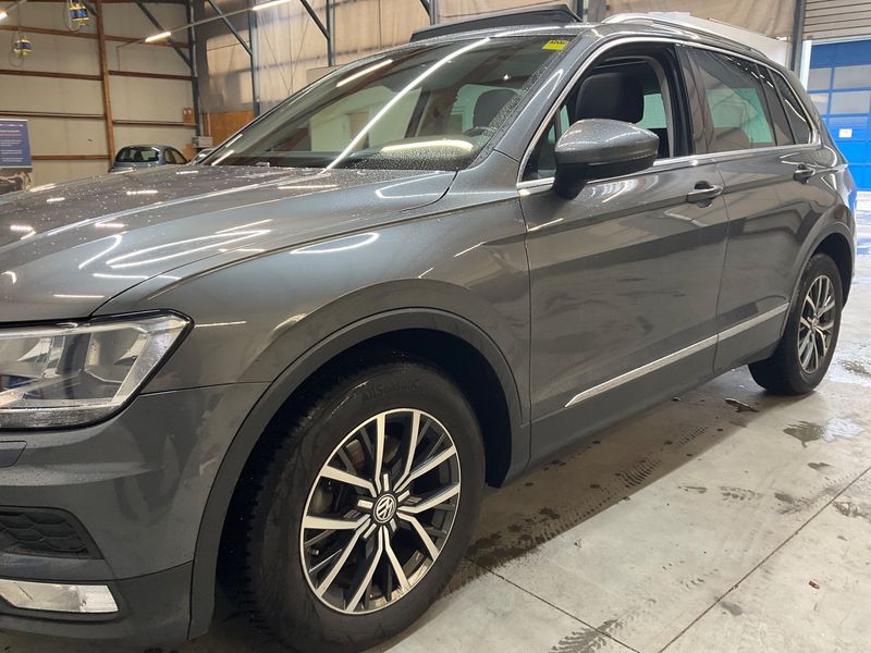 Volkswagen Tiguan 2.0 TDI Comfortline BlueMotion Tech 2016 – снимка 2