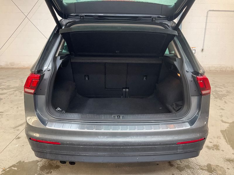 Volkswagen Tiguan 2.0 TDI Comfortline BlueMotion Tech 2016 – снимка 15
