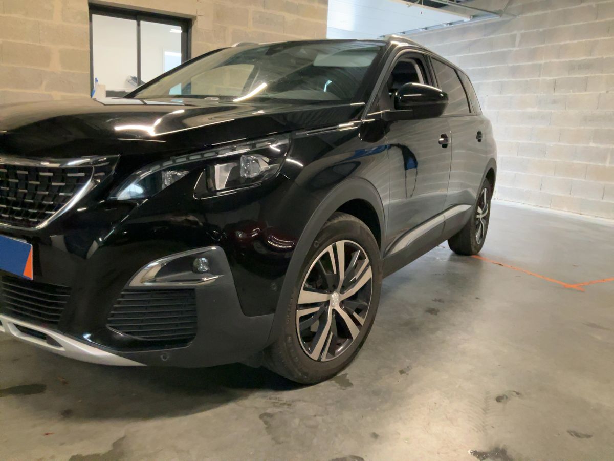Peugeot 5008 d'occasion