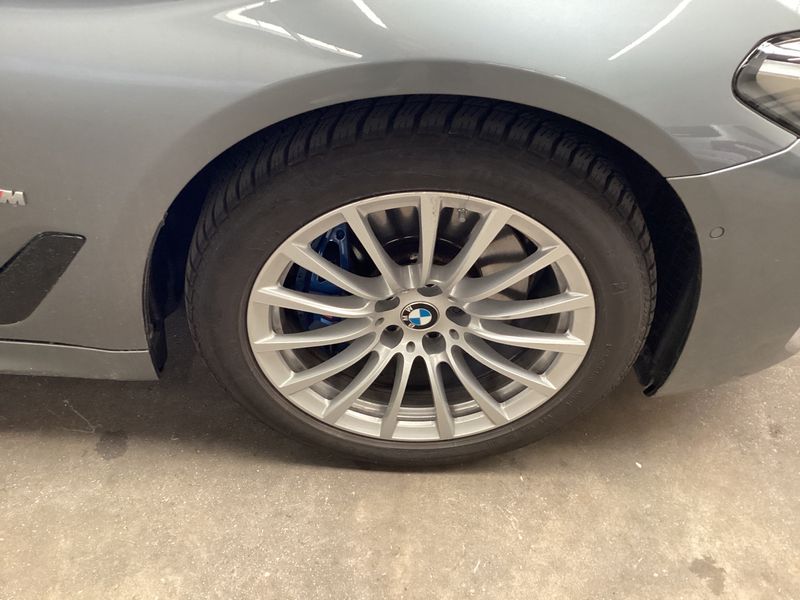 BMW 5er 530e M Sport 2021 – снимка 11