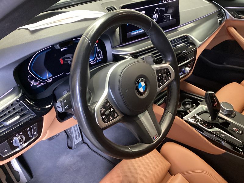 BMW 5er 530e M Sport 2021 – снимка 22