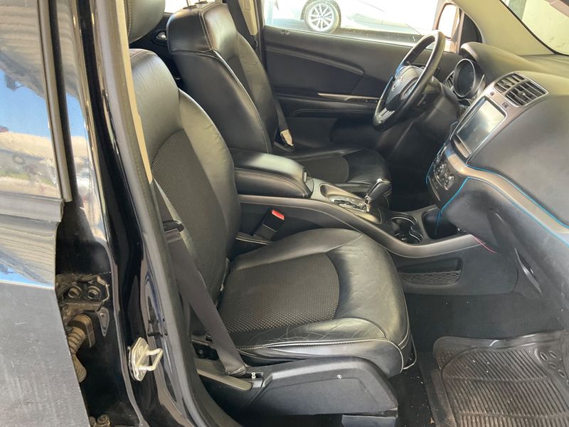 Fiat Freemont 2.0 Multijet Cross AWD — zdjęcie 3
