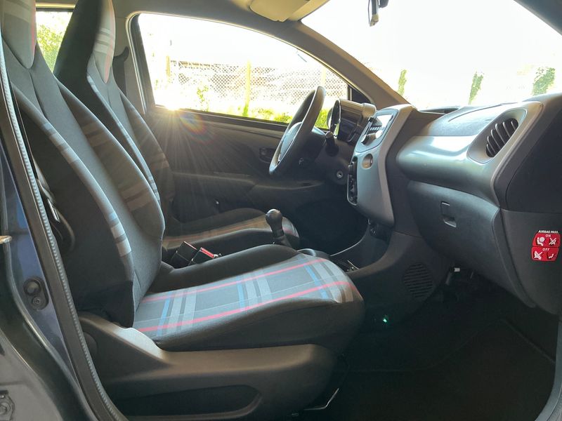 Peugeot 108 1.0 VTi Active — zdjęcie 3