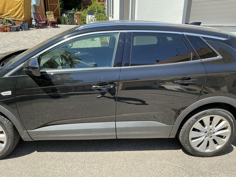 Opel Grandland X 2.0 CDTI Ultimate — zdjęcie 4