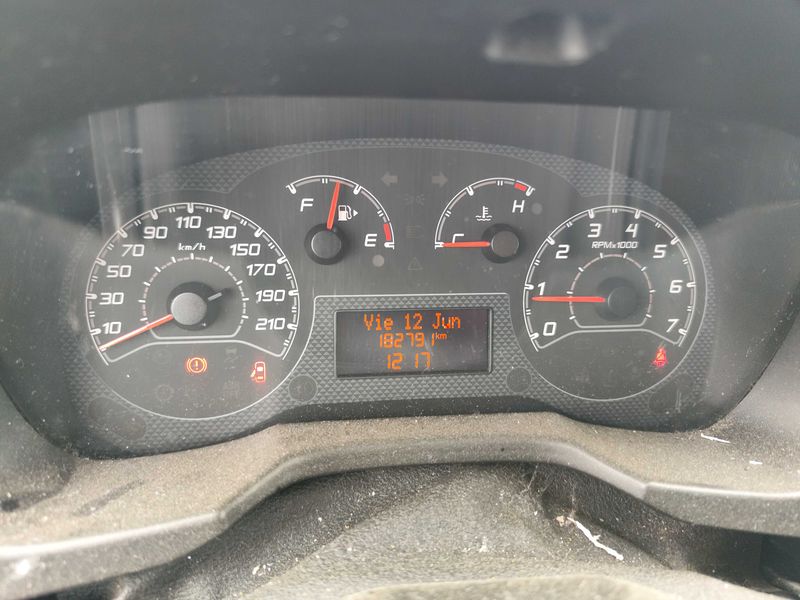 Fiat Fiorino 1.3 M-Jet Basis Kasten — zdjęcie 12