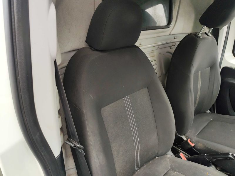Fiat Fiorino 1.3 M-Jet Basis Kasten — zdjęcie 13