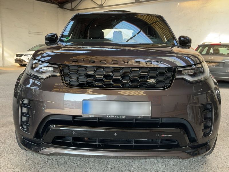Land Rover Discovery 5 D250 Mild-Hybrid SE R-Dynamic AWD — zdjęcie 9