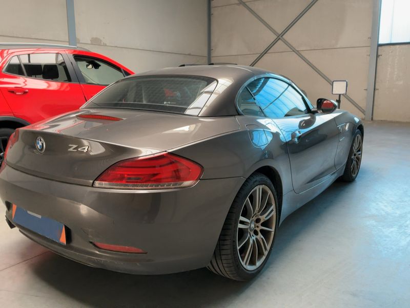 BMW Z4 sDrive 23i — zdjęcie 6