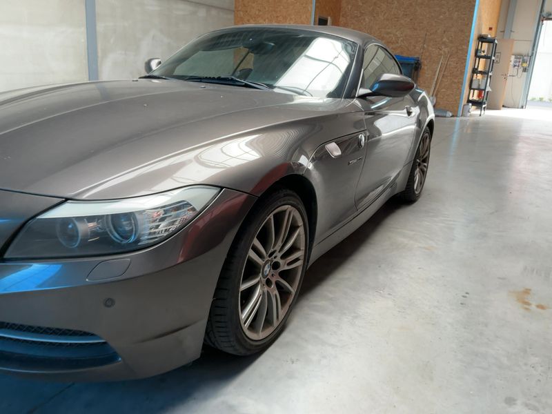 BMW Z4 sDrive 23i — zdjęcie 2