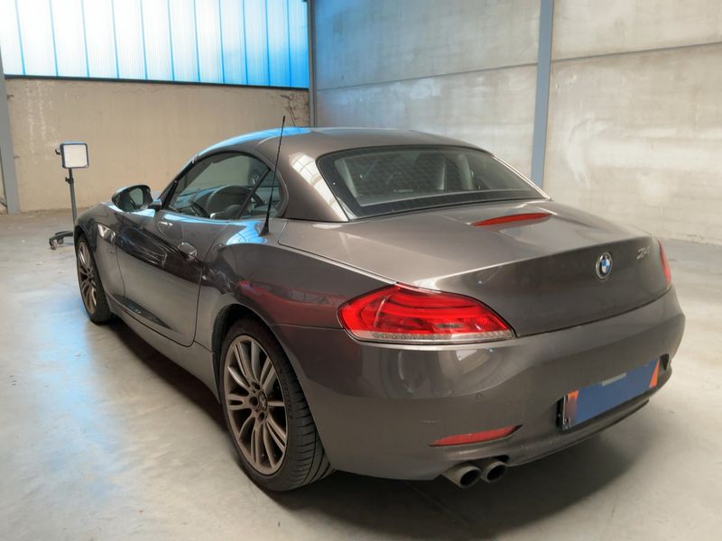BMW Z4 sDrive 23i — zdjęcie 3