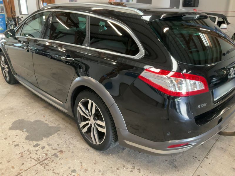 Peugeot 508 2.0 Blue-HDi RXH — zdjęcie 3