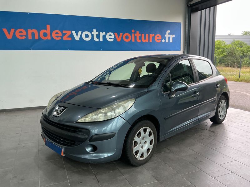Peugeot 207 1.4 HDi Exécutive — zdjęcie 1