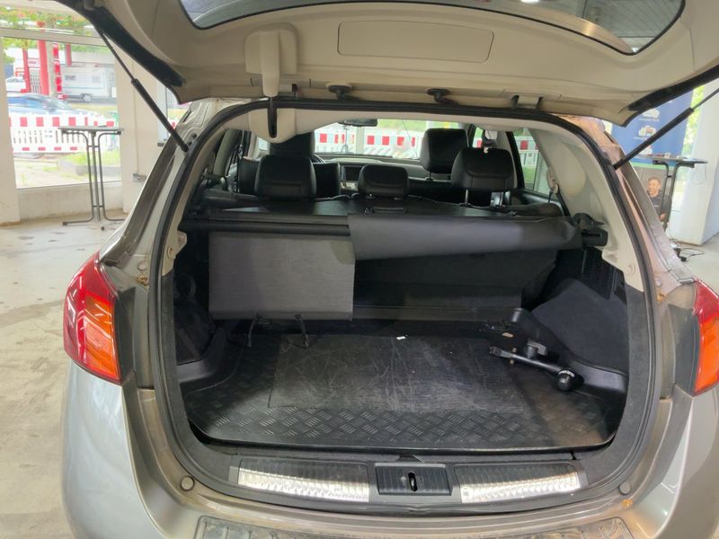Nissan Murano 2.5 dCi Executive — zdjęcie 10