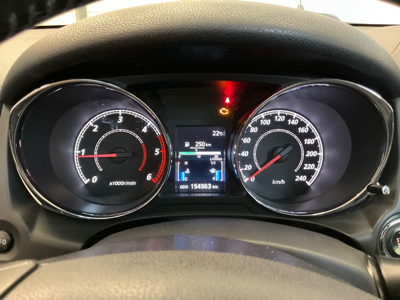 Peugeot 4008 1.8 HDi — zdjęcie 13