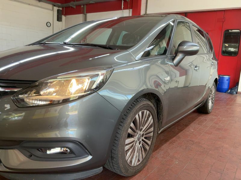 Opel Zafira Tourer 1.4 Turbo Selective Start/Stop — zdjęcie 2