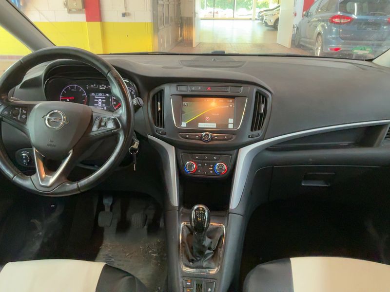 Opel Zafira Tourer 1.4 Turbo Selective Start/Stop — zdjęcie 12