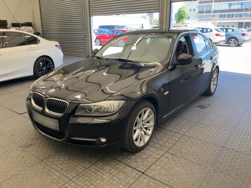 BMW 3er 330d 2010 – снимка 1