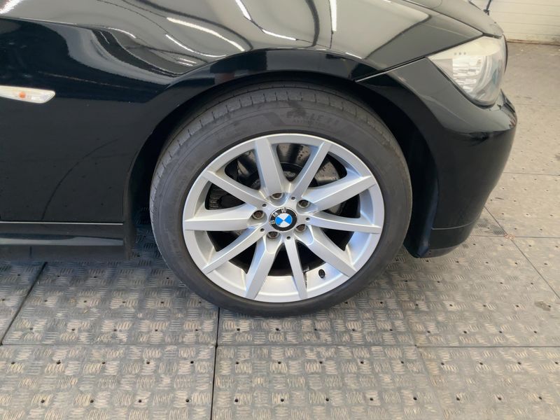 BMW 3er 330d 2010 – снимка 11