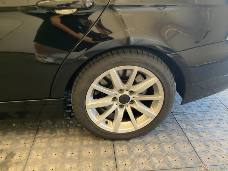 BMW 3er 330d 2010 – снимка 5