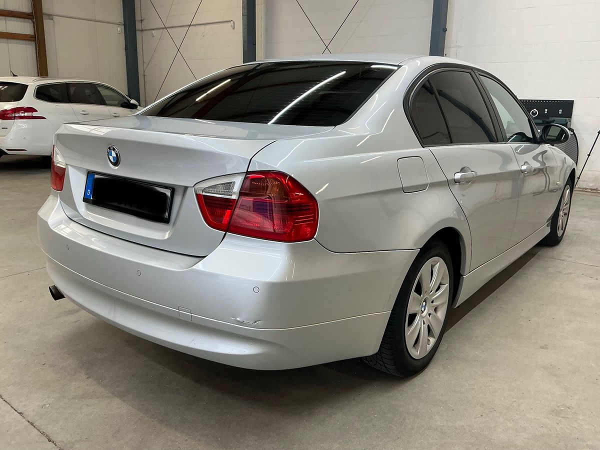 BMW 3er 320i