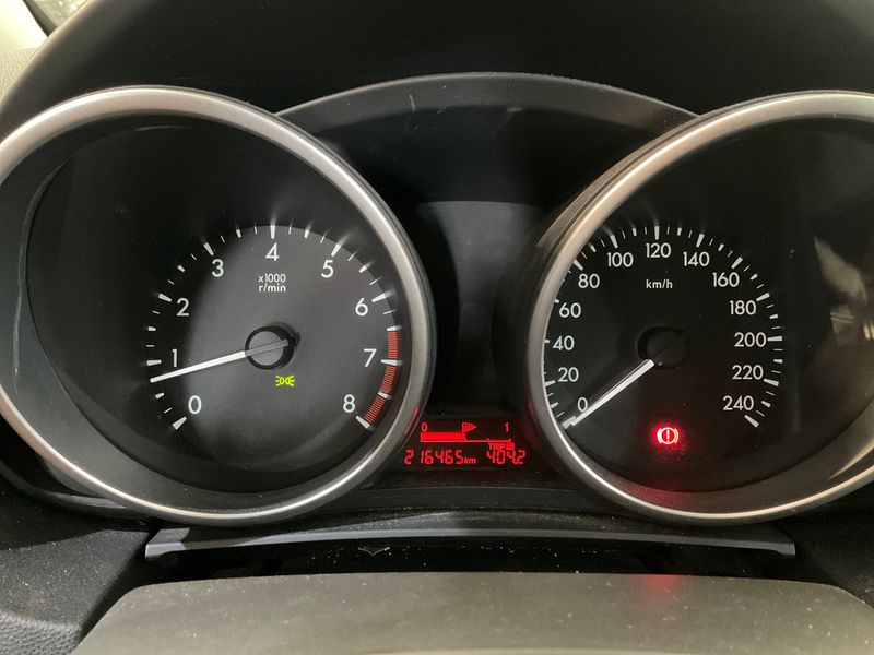 Mazda 5 2.0 Center-Line — zdjęcie 4