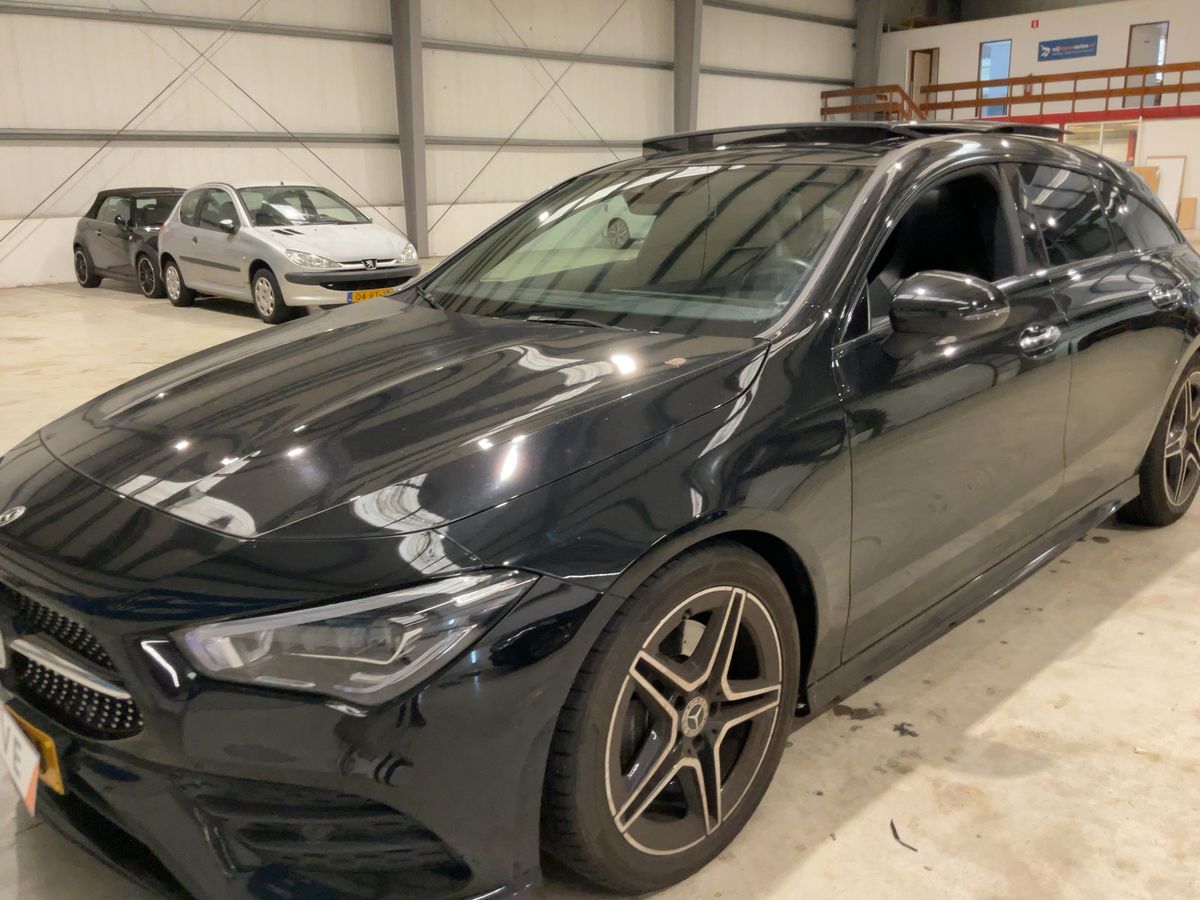Mercedes-Benz CLA-Klasse CLA 200 Shooting Brake AMG Line