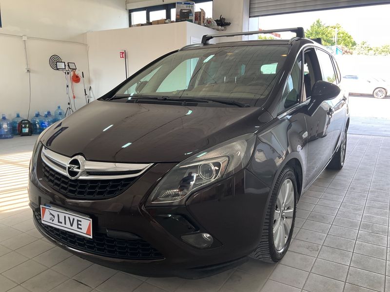 Opel Zafira Tourer 1.6 Turbo Cosmo