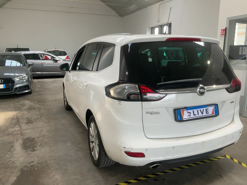 Opel Zafira Tourer 2.0 CDTI Cosmo — zdjęcie 3