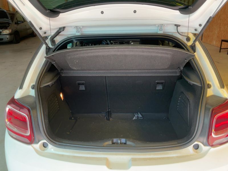Citroen DS3 1.6 THP SportChic — zdjęcie 10
