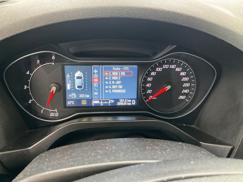 Ford S-Max 2.2 TDCi Titanium — zdjęcie 13