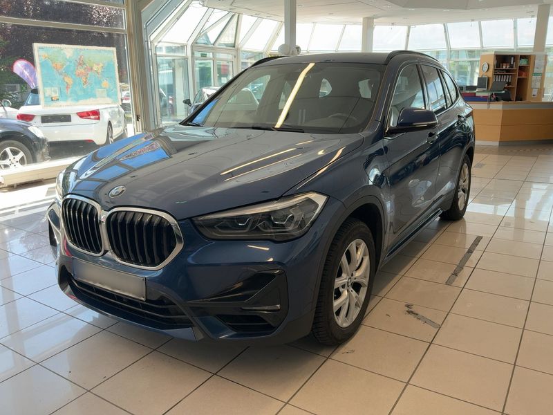 X1 xDrive 25e Sport Line
